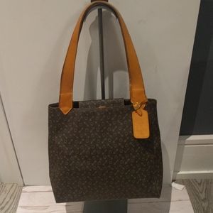 Beautiful genuine leather bag by Why international